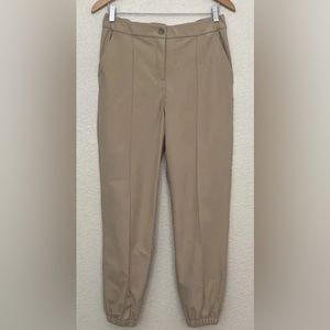 LuLulemon light beige size 30 jogging pants